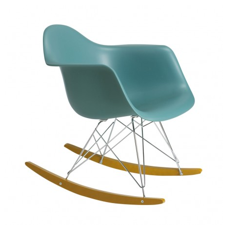 Chaise à bascule "RAR", Charles et Ray Eames pour Vitra chez The Conran shop. 516 euros.