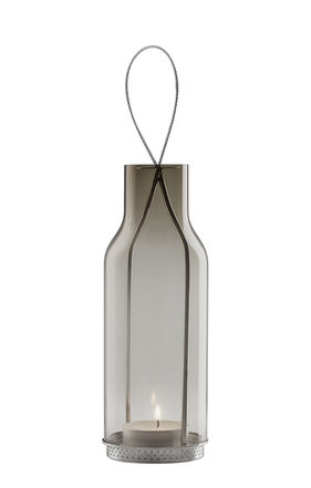 Lanterne en verre soufflé bouche (H.: 25 cm), Eva Solo. 59 euros.