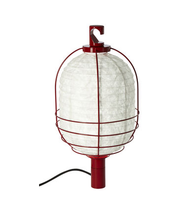 Baladeuse "In & Out small" en métal laqué et papier Tyvek, Forestier. 265 euros.