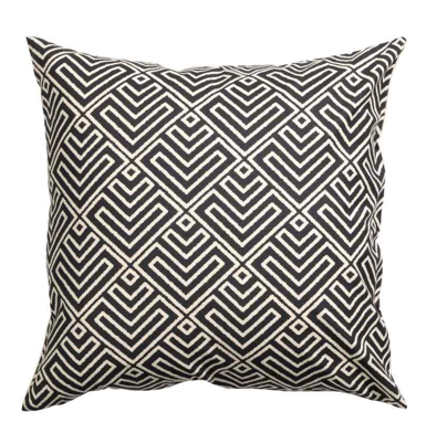 House de coussin (50 x 50 cm), H&M Home. 4,99 euros.