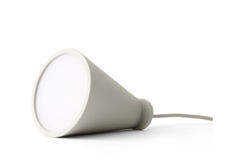 Baladeuse "Bollard" en silicone (H.: 13 cm), Menu. 79,95 euros.