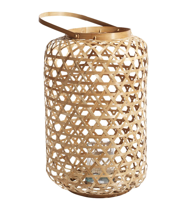 Lanterne en bambou (H.: 80 cm), Muubs. 139 euros.