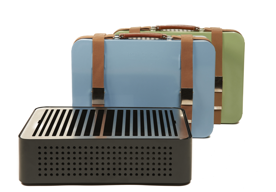 "Mon oncle", barbecue portable à charbon de bois (44 x 32 cm), RS Barcelona chez Made in design. 270 euros.