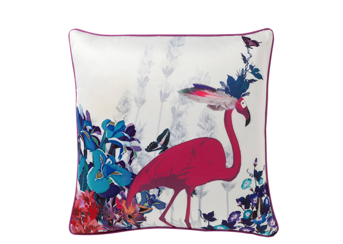 coussin-flamant-rose-3suisses