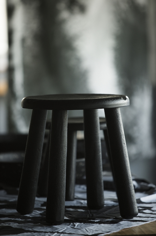 svartan-ikea-tabouret