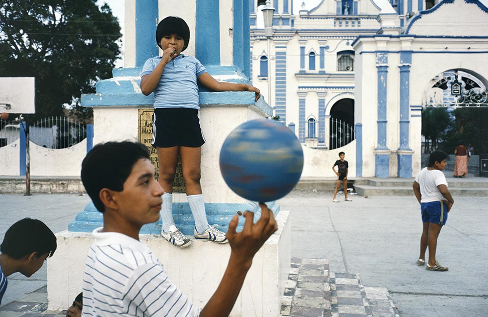 Le photographe Alex Webb expose à la A.Galerie à Bruxelles