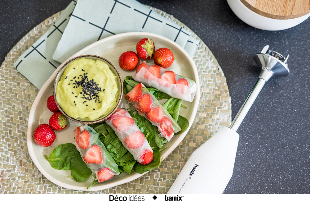 Facile : des rouleaux de printemps au quinoa et à la fraise