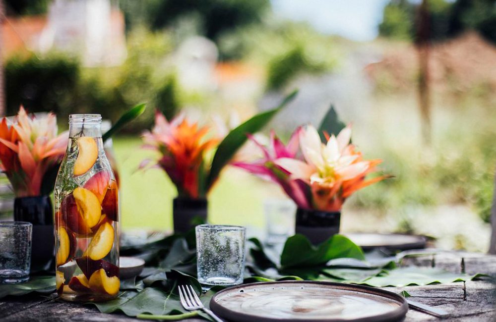 Inspiration : une table d’été tropicale par Fouettmagic