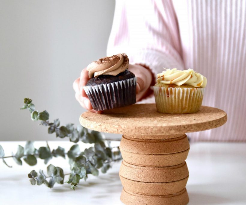 DIY : un plateau à desserts en liège