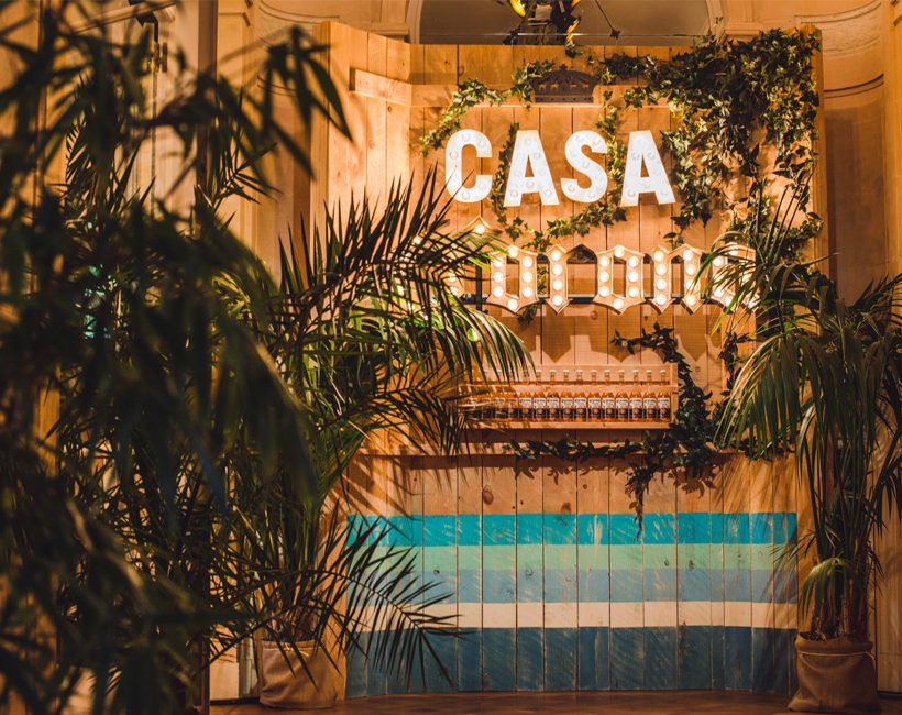 Casa Corona: le pop-up bar qui rafraîchit Bruxelles