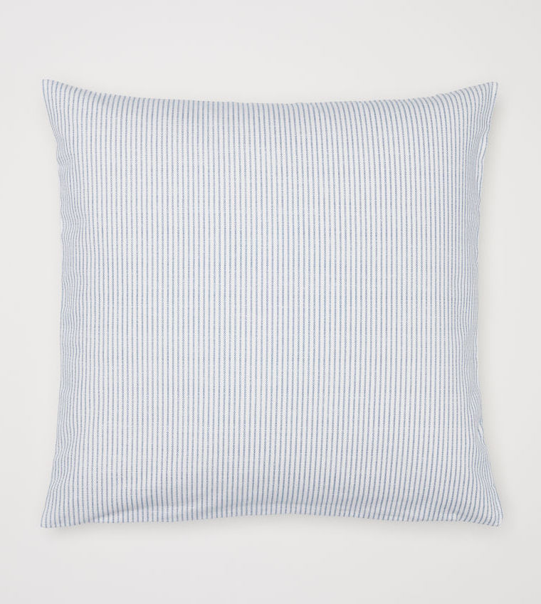 Housse de coussin rayée bleu et blanc