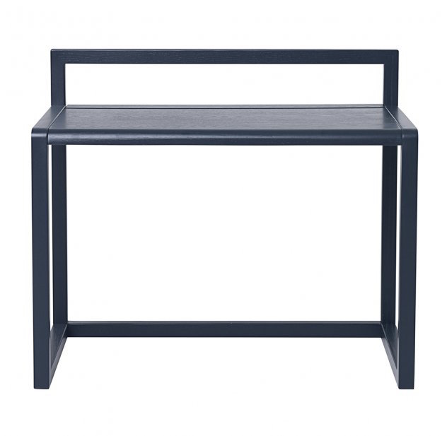 Bureau 'Little Architect' en placage de frêne marine (L 70 x H 60 x P 45 cm), Ferm Living, 379€