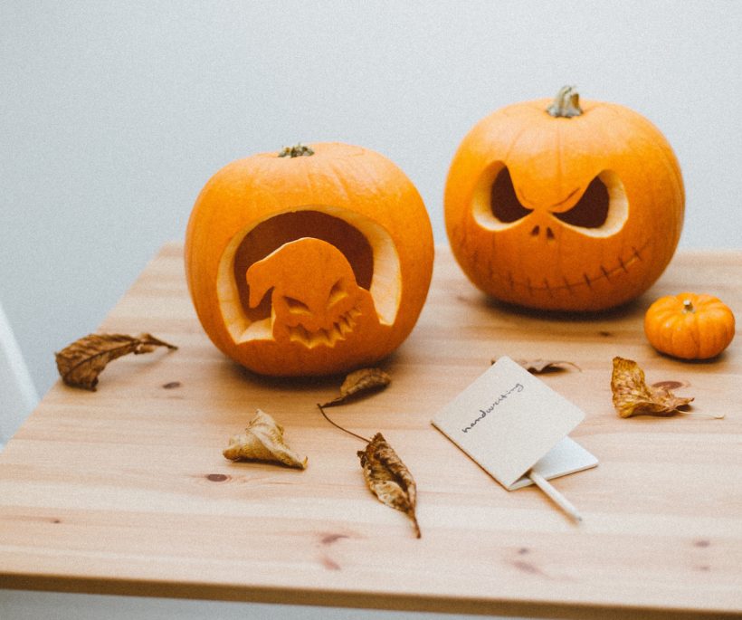 12 idées créatives pour décorer une table d’Halloween