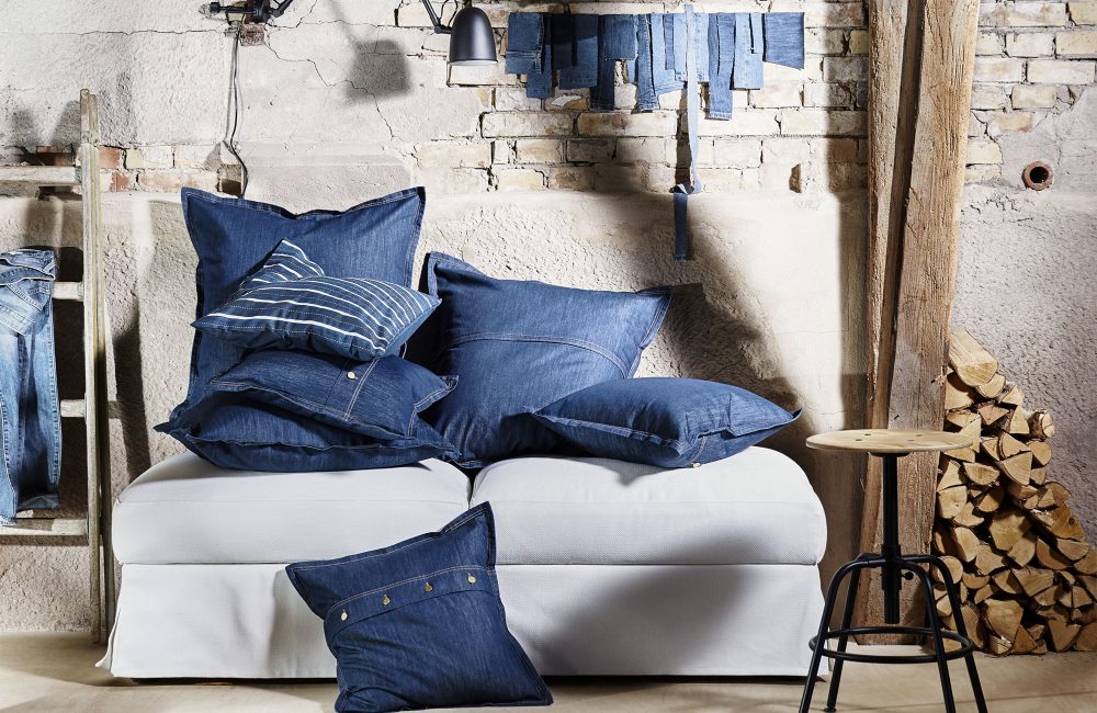 La folie du denim en déco : 15 objets à adopter