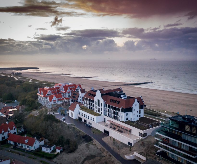 À Cadzand, l’hôtel De Blanke Top nous emmène au sommet des dunes