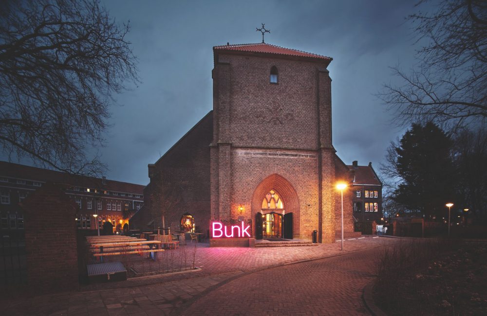 Staycation : Bunk, un séjour insolite dans une église