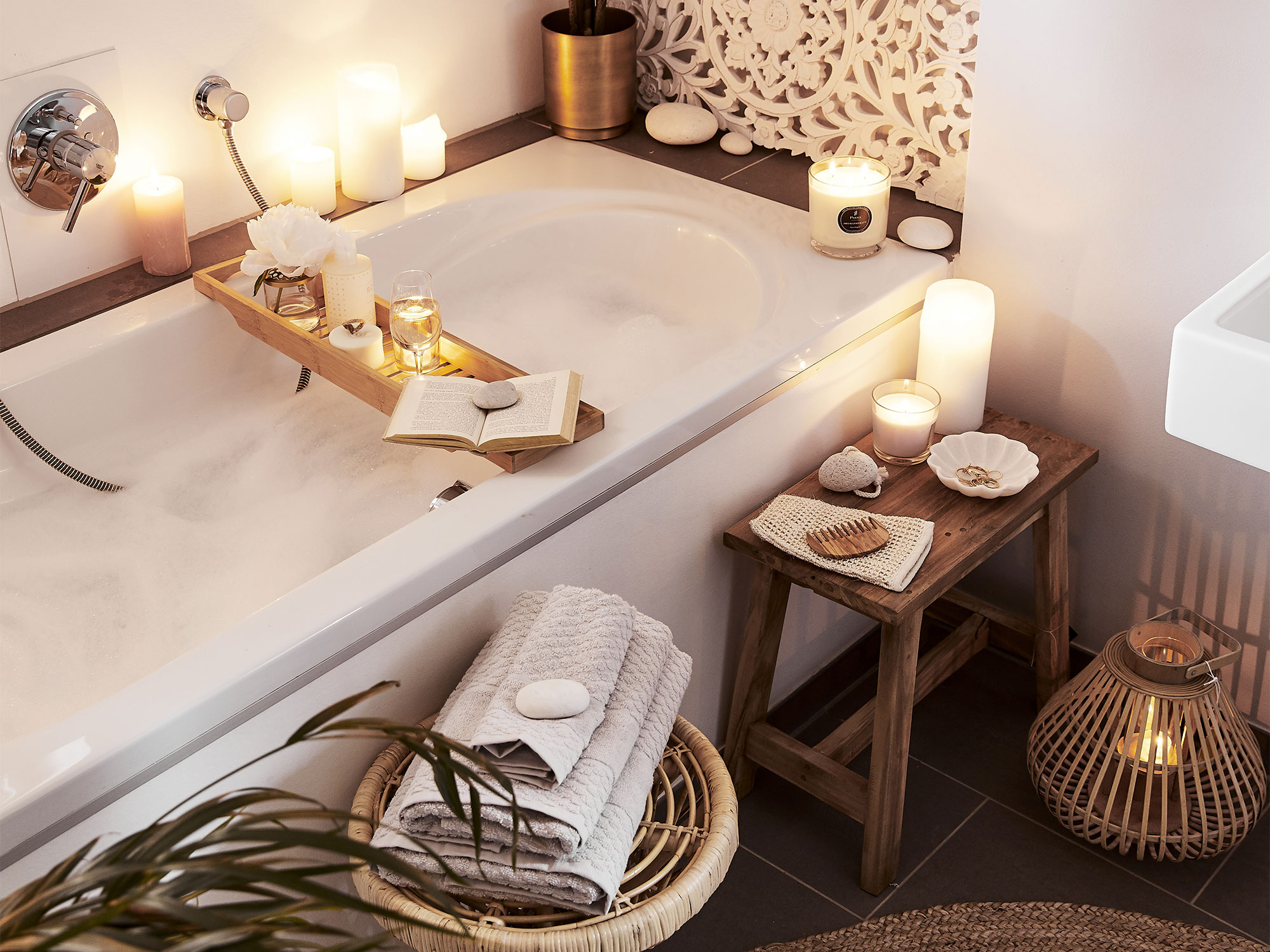 10 astuces pour une salle de bains chaleureuse - Déco Idées
