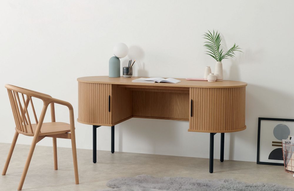 Remportez un bureau en chêne MADE