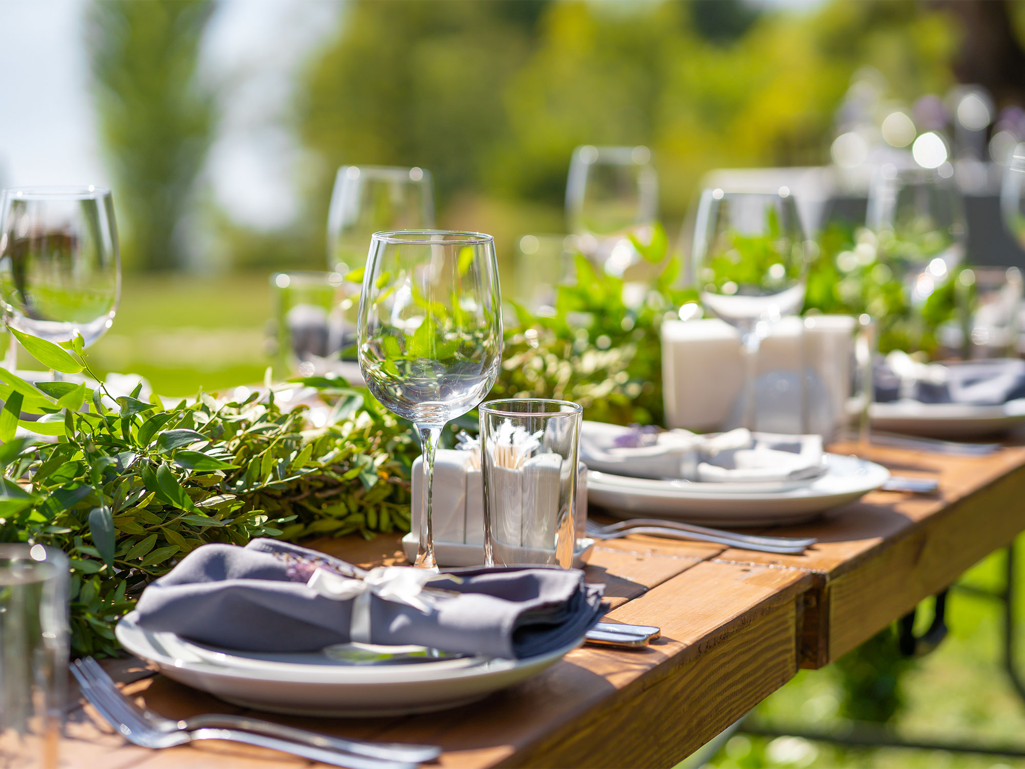 Table et Prestige : Art de la table, cadeaux et bijoux. Plus de 20000  références des plus grandes marques de luxe