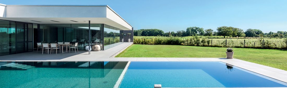 Piscine à la maison : Conseils d’experts pour se jeter à l’eau