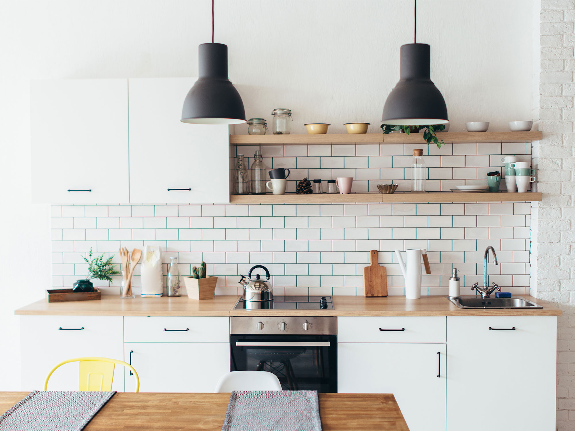 Astuces de rangements pour plus de place dans une cuisine