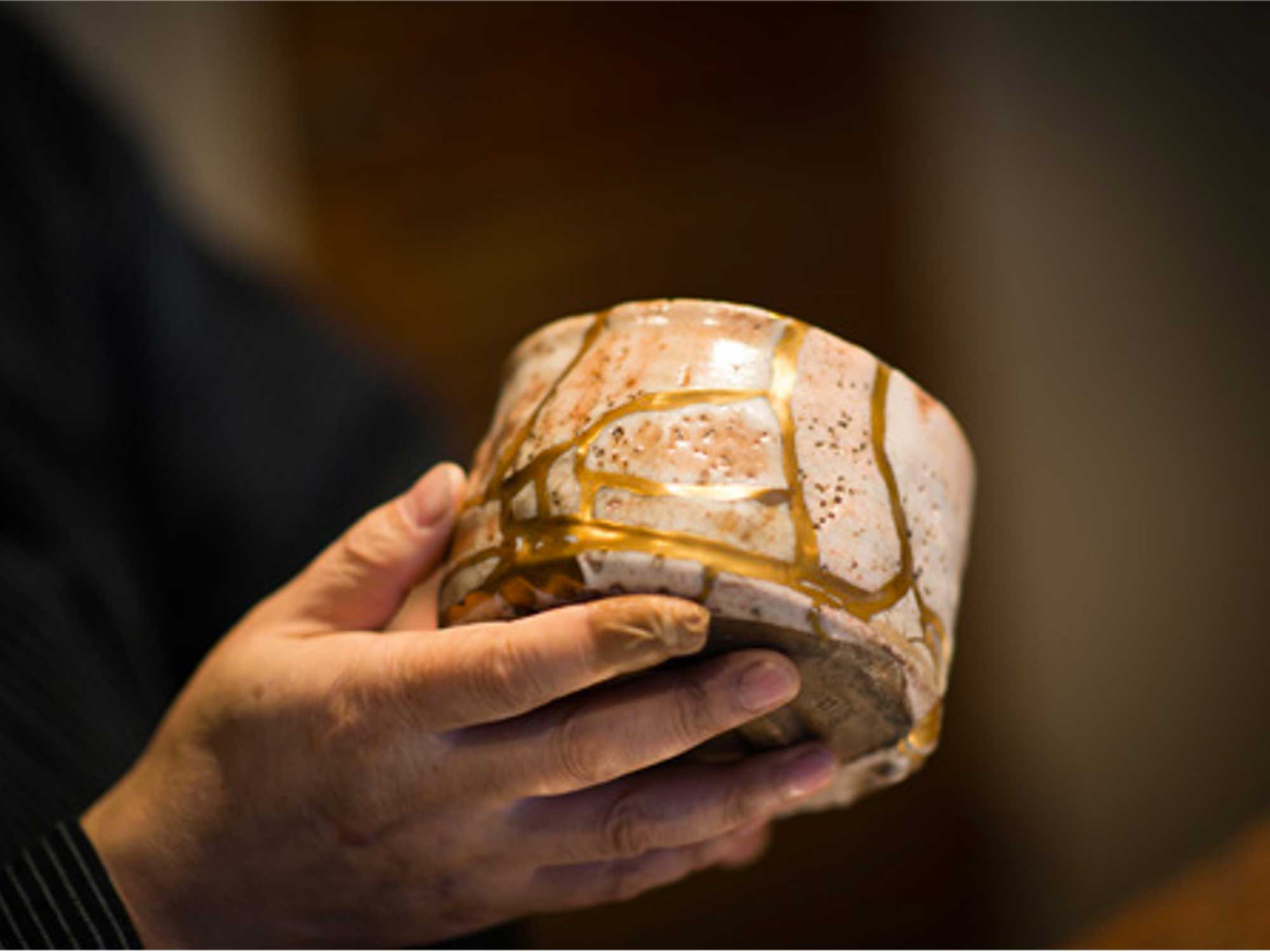 Exposition : découvrir l'art du Kintsugi avec Showzi Tsukamoto - Déco Idées