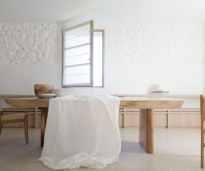 Maison durable: une grange métamorphosée en refuge intime