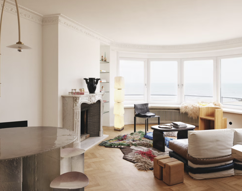 Home Tour: un bel appartement d’art et de design à Ostende
