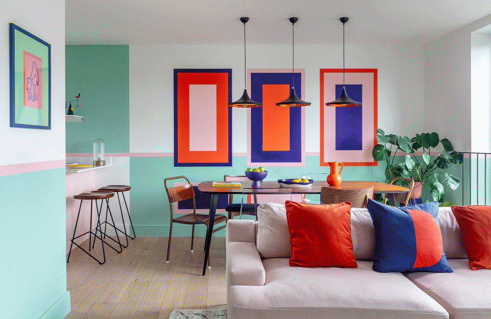 Home Tour: une maison colorée et graphique chargée d’énergie positive