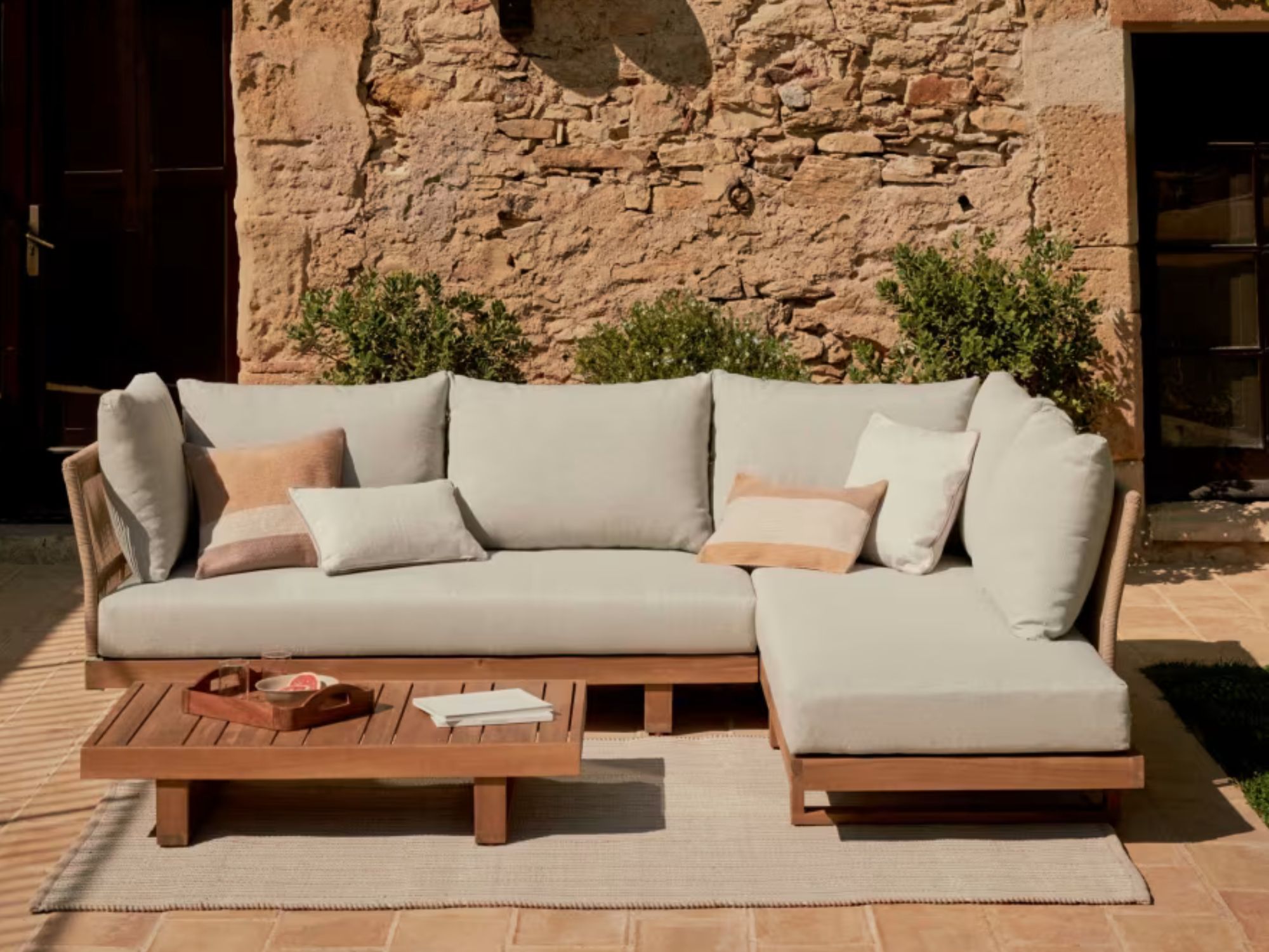 10 essentiels pour un coin extérieur tout confort